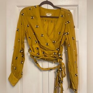 LS yellow Maeve blouse with bee appliqué. Size 8.